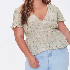GREEN FLORAL TOP